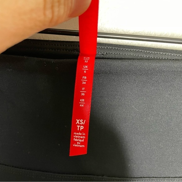 Spanx Faux Leather Panel Ponte Leggings Womens XS NWT - Picture 8 of 10